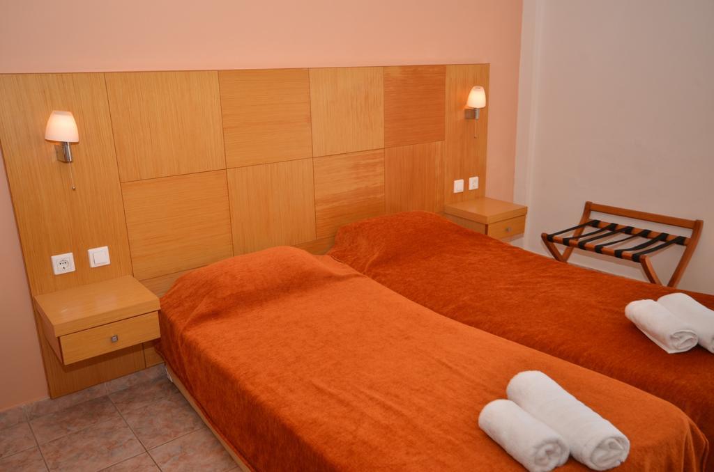 Sunrise Hotel Apartments Ypsos Pokoj fotografie